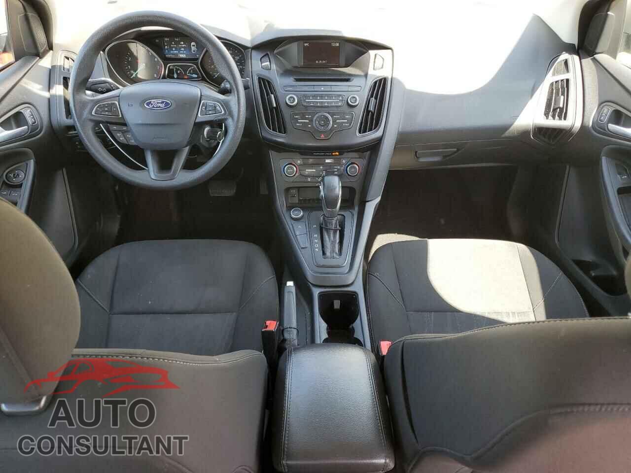 FORD FOCUS 2017 - 1FADP3FE5HL297381