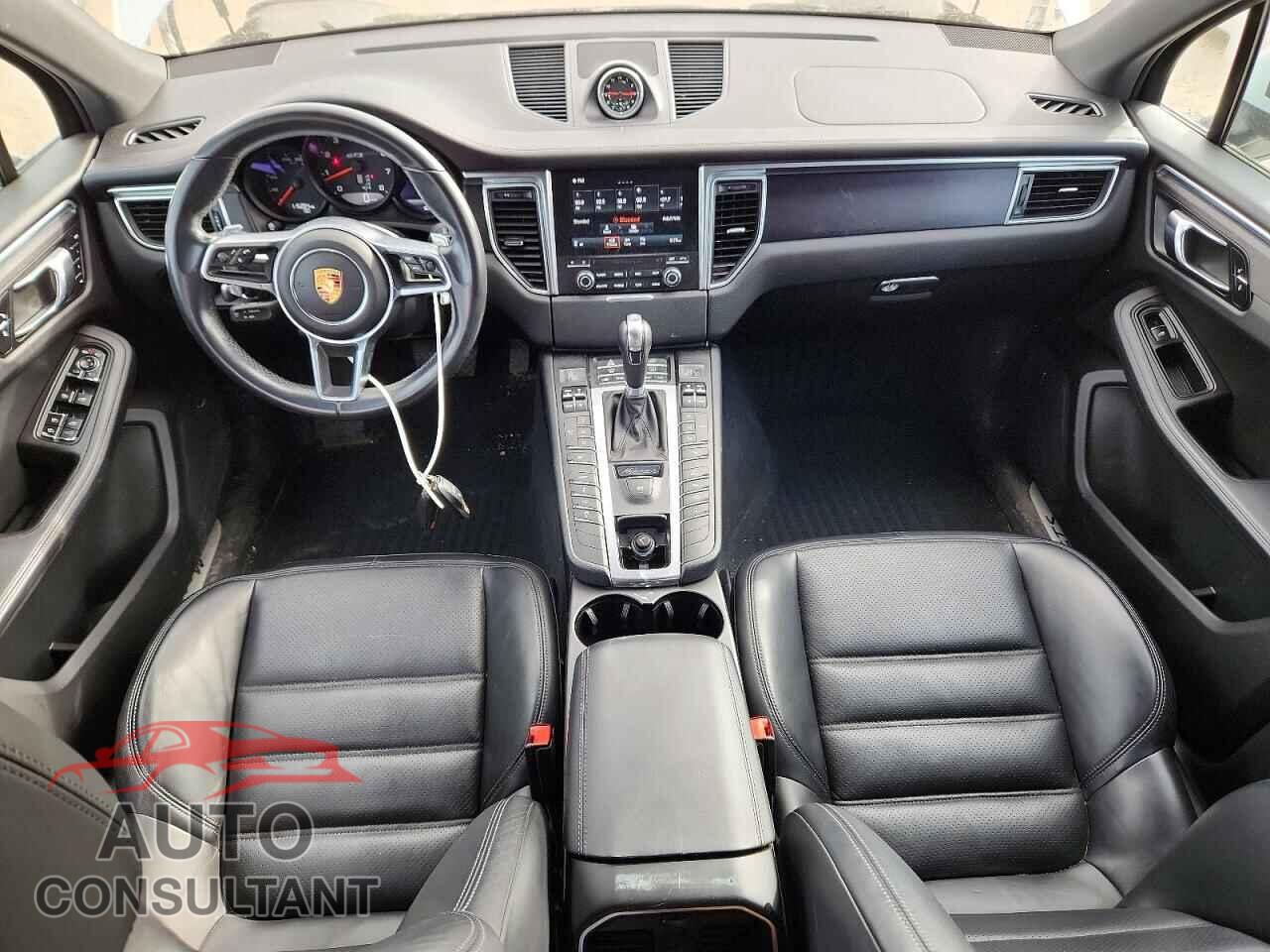 PORSCHE MACAN 2017 - WP1AG2A52HLB53395