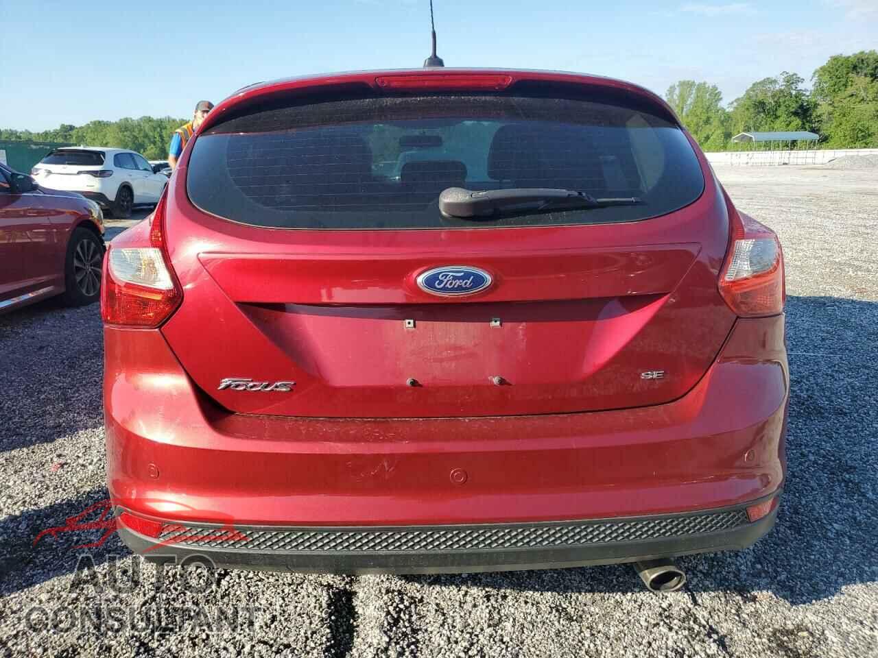 FORD FOCUS 2014 - 1FADP3K28EL164914