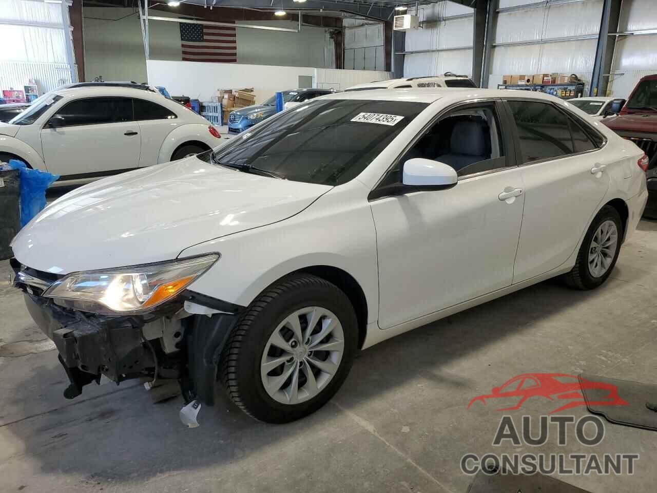 TOYOTA CAMRY 2016 - 4T4BF1FKXGR522211