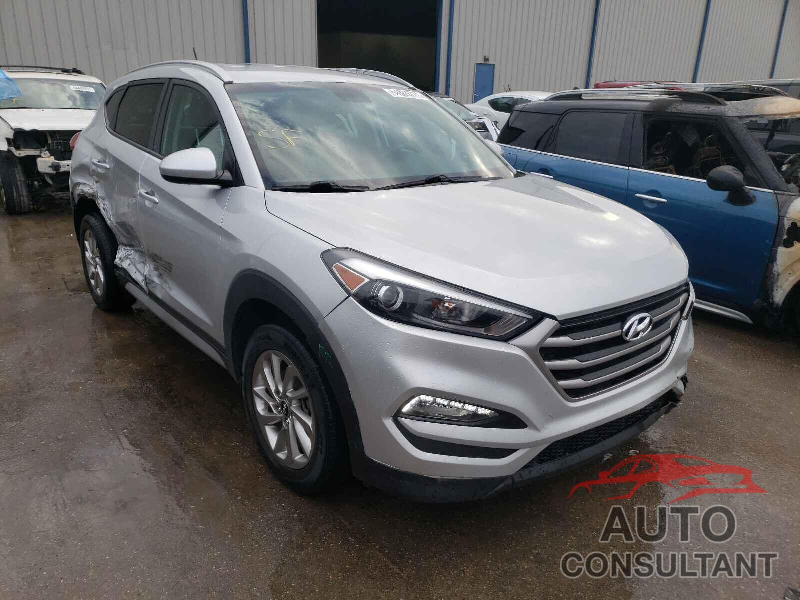 HYUNDAI TUCSON 2017 - KM8J33A40HU429749