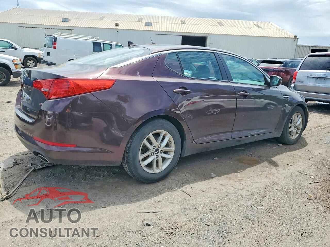 KIA OPTIMA 2011 - KNAGM4A77B5105935