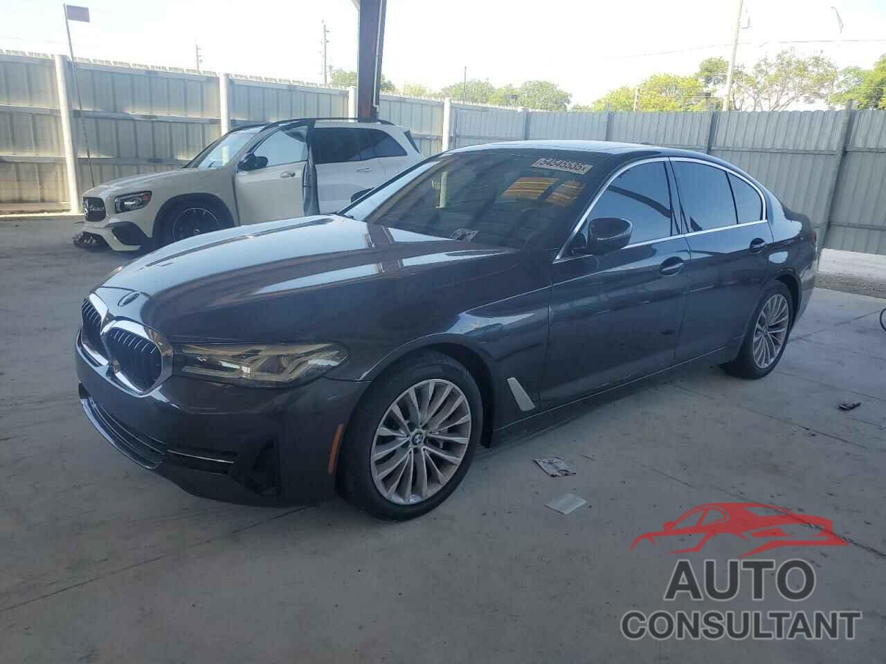 BMW 5 SERIES 2022 - WBA13BJ05NWX54485