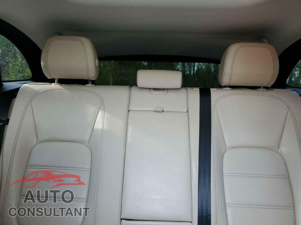 JAGUAR F-PACE 2017 - SADCK2BV4HA093014