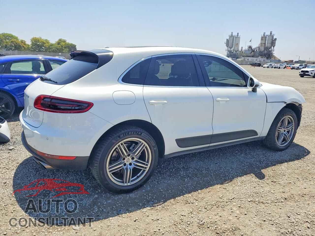 PORSCHE MACAN 2015 - WP1AB2A59FLB69640