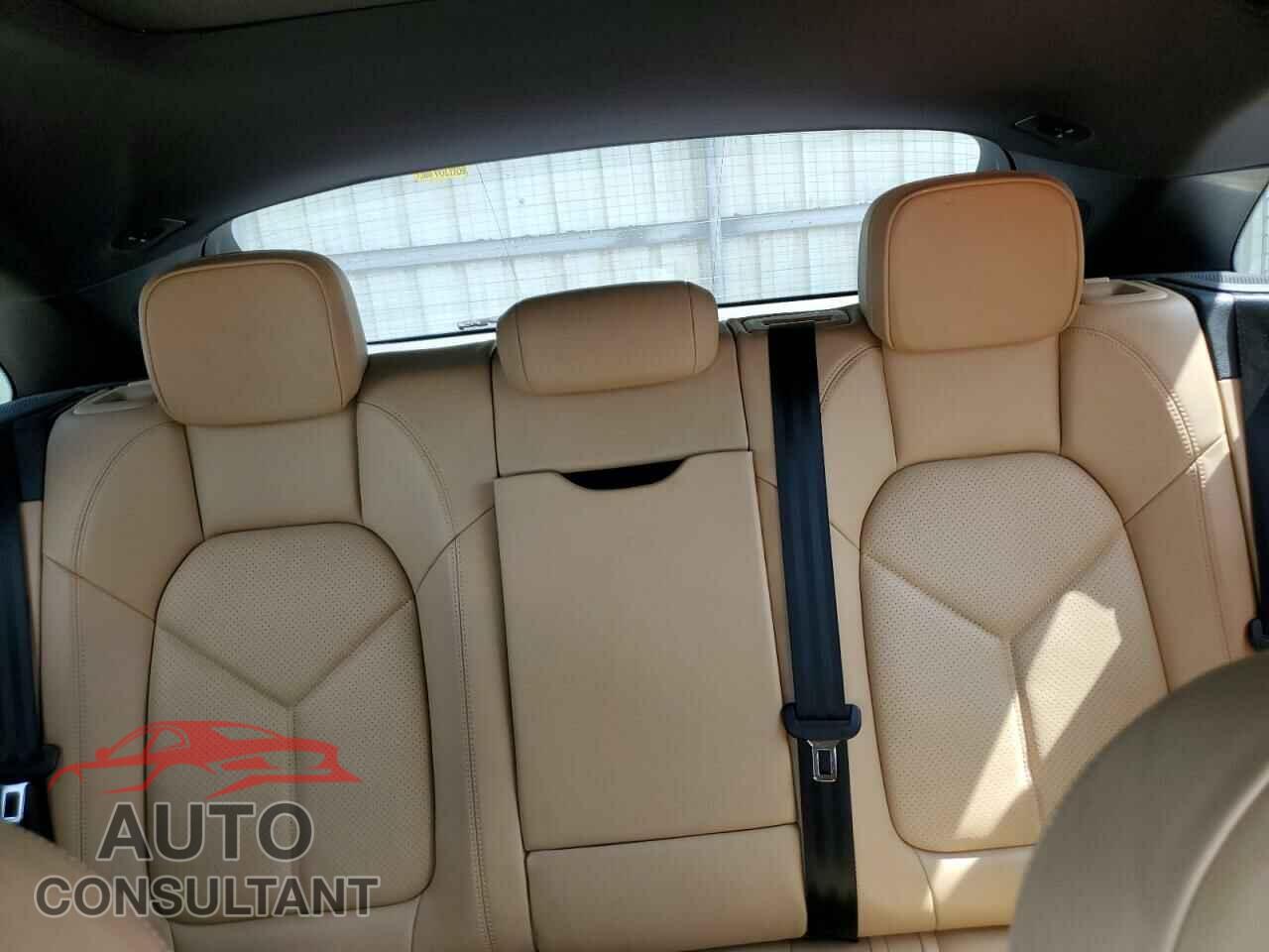 PORSCHE MACAN 2016 - WP1AB2A5XGLB56056