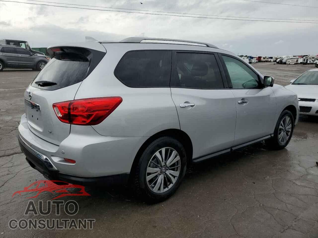 NISSAN PATHFINDER 2019 - 5N1DR2MN4KC610313