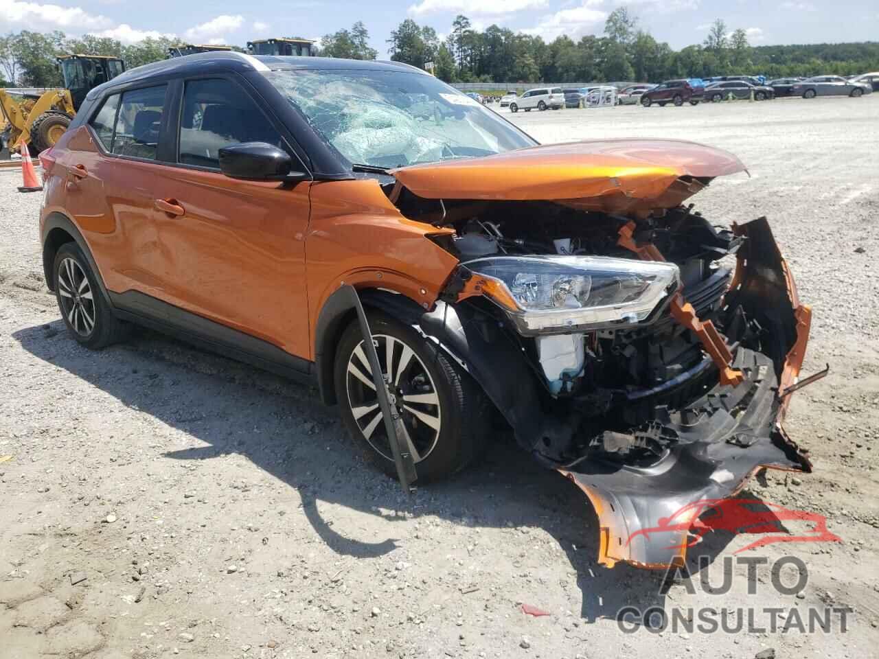 NISSAN KICKS 2018 - 3N1CP5CU7JL543003