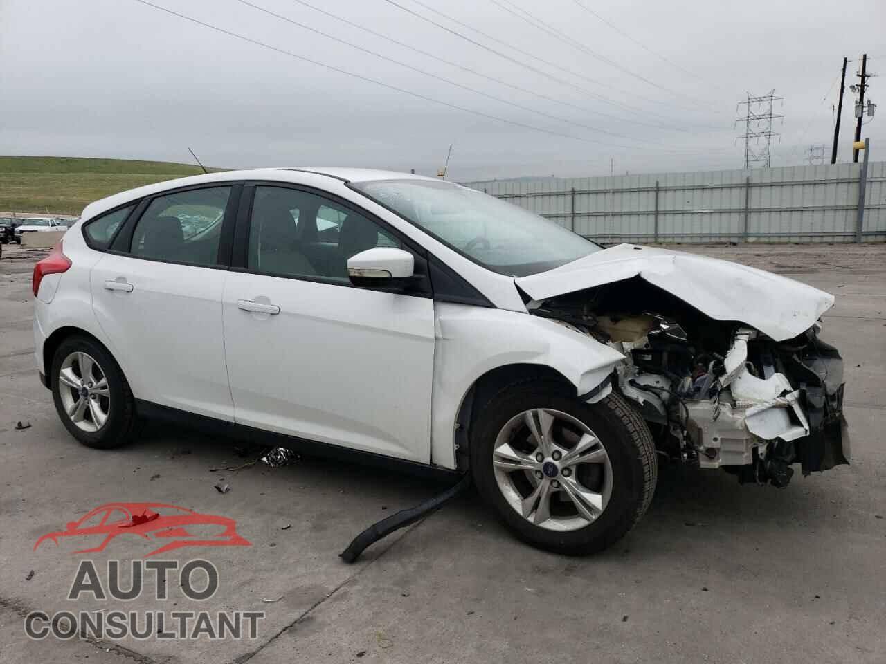 FORD FOCUS 2014 - 1FADP3K28EL145599