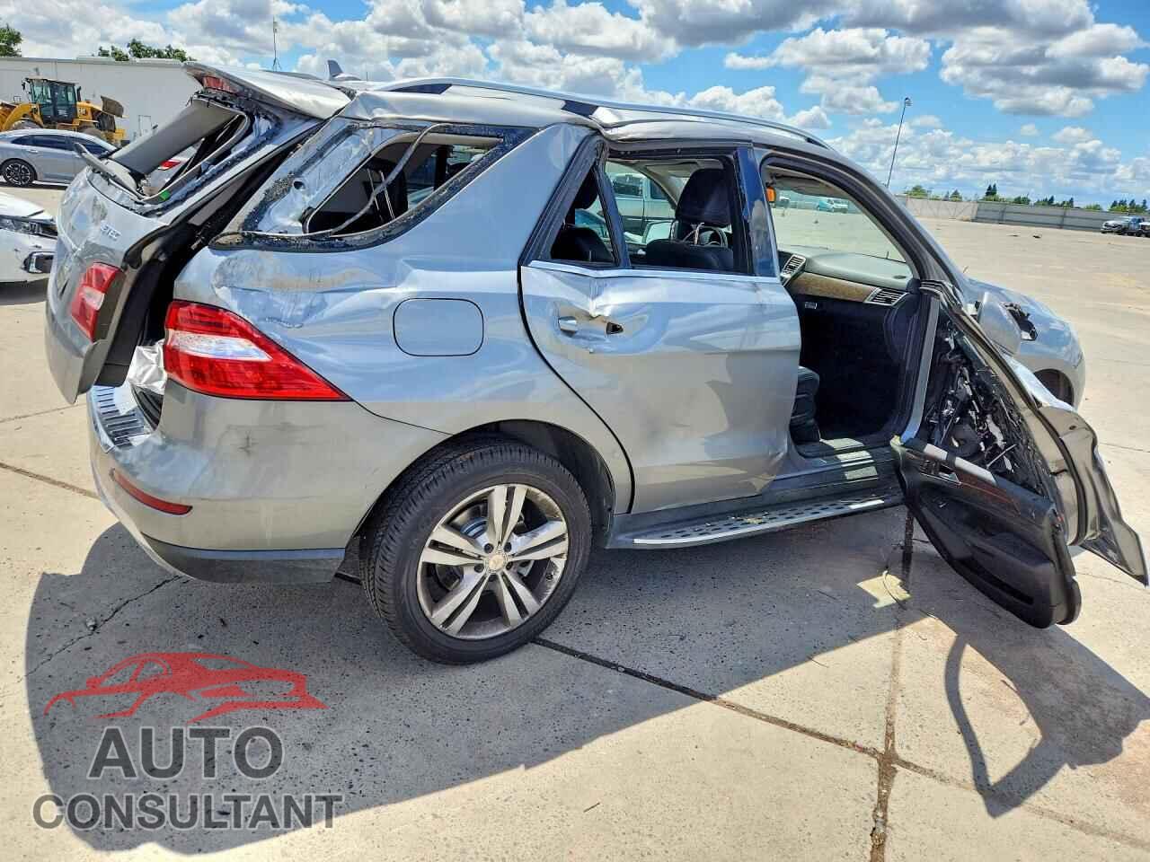 MERCEDES-BENZ M-CLASS 2012 - 4JGDA2EB5CA074254