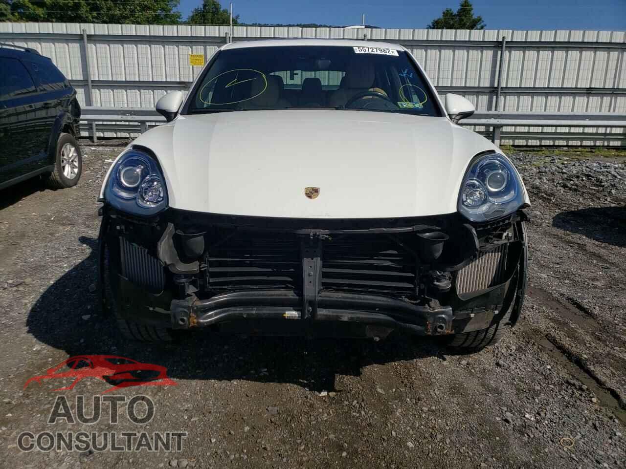 PORSCHE CAYENNE 2016 - WP1AB2A27GLA92984