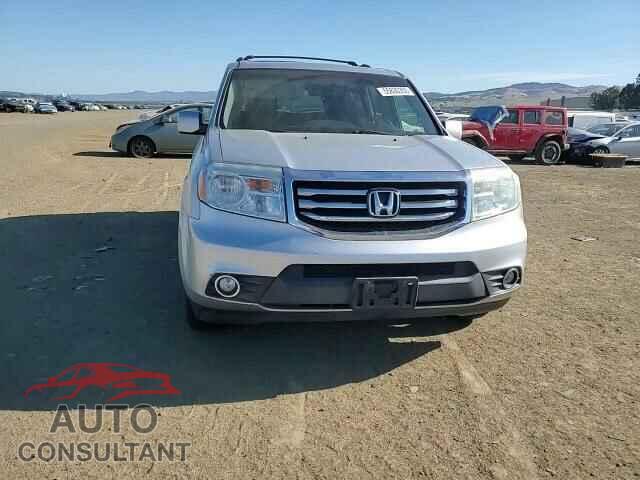 HONDA PILOT 2012 - 5FNYF4H76CB017496