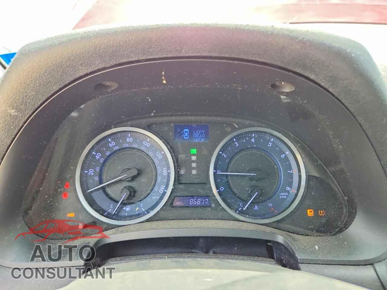LEXUS IS 2011 - JTHBF5C22B5138757