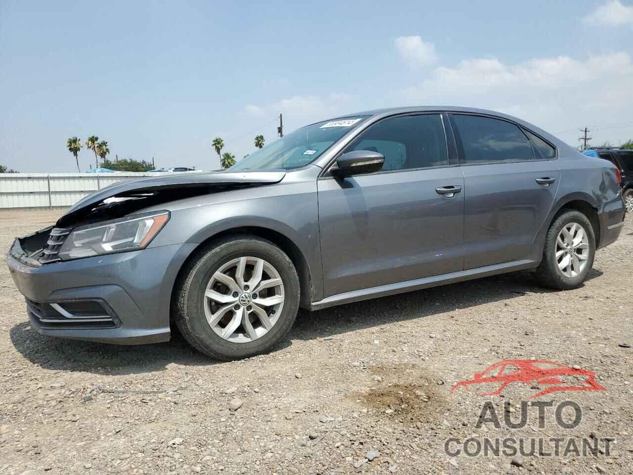 VOLKSWAGEN PASSAT 2018 - 1VWAA7A37JC011223