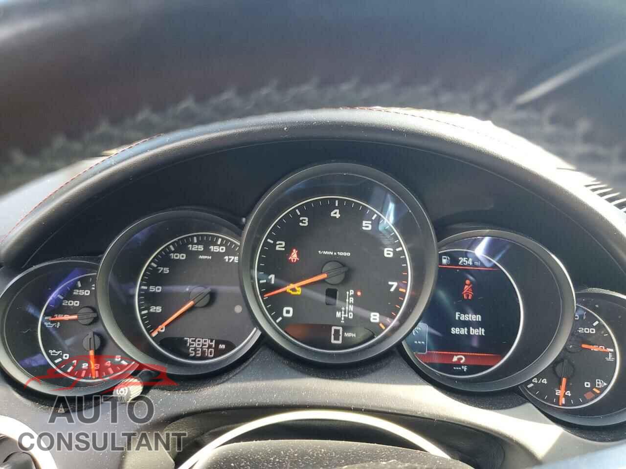 PORSCHE CAYENNE 2017 - WP1AA2A22HKA91722