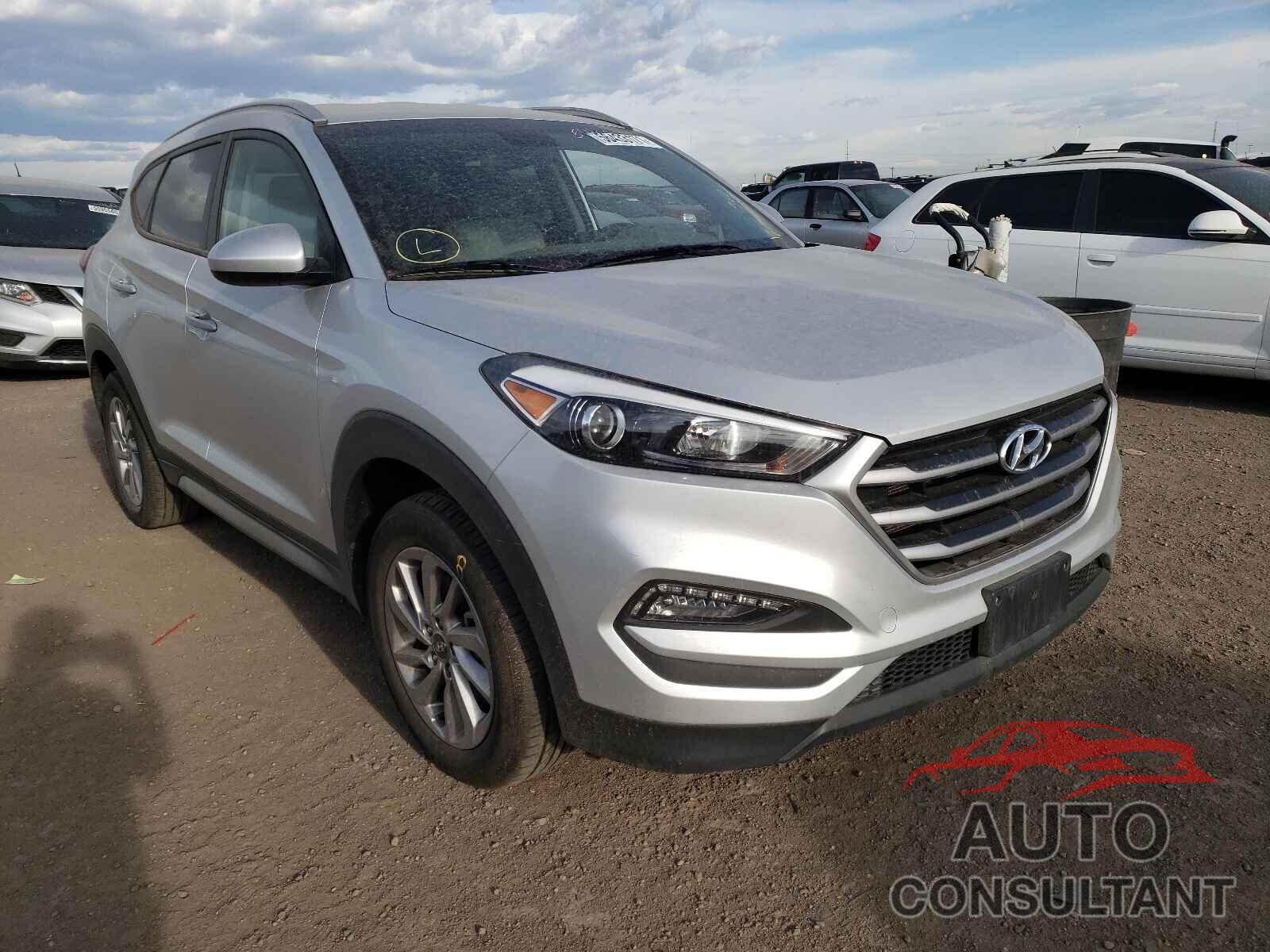 HYUNDAI TUCSON 2018 - KM8J3CA40JU762166