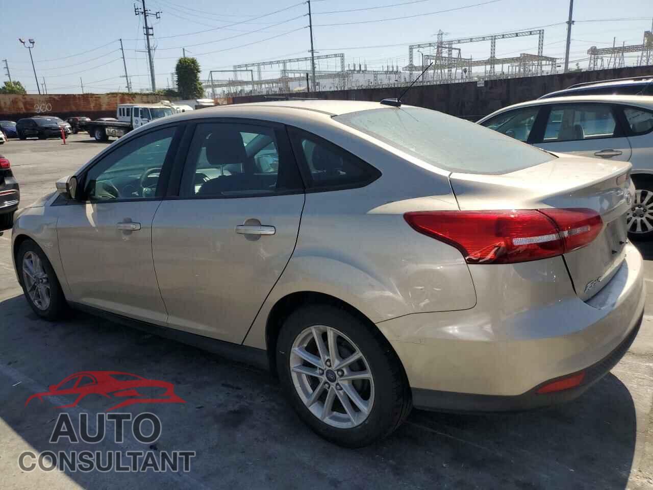 FORD FOCUS 2017 - 1FADP3F26HL211095
