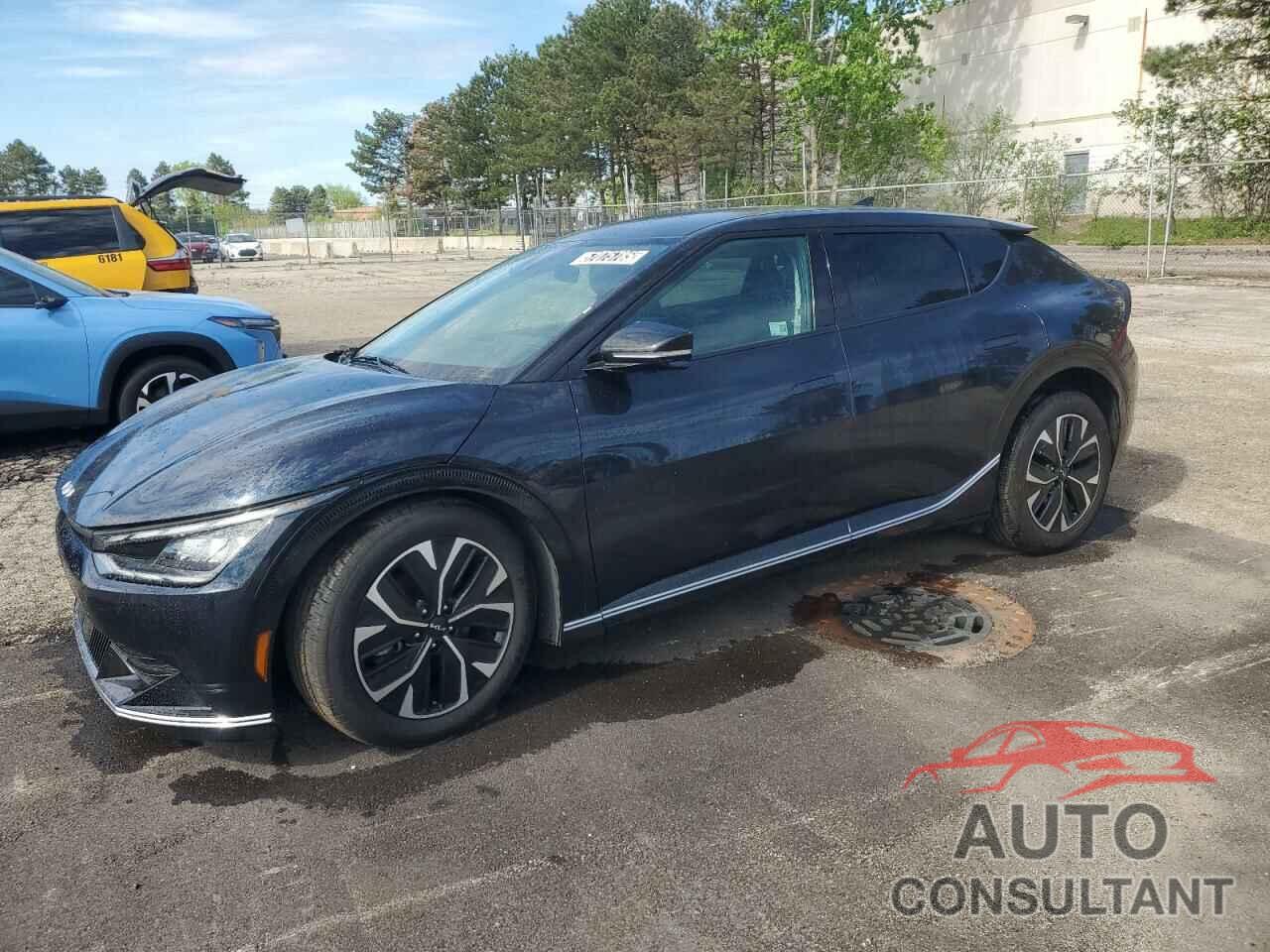 KIA EV6 LIGHT 2023 - KNDC34LA1P5611474