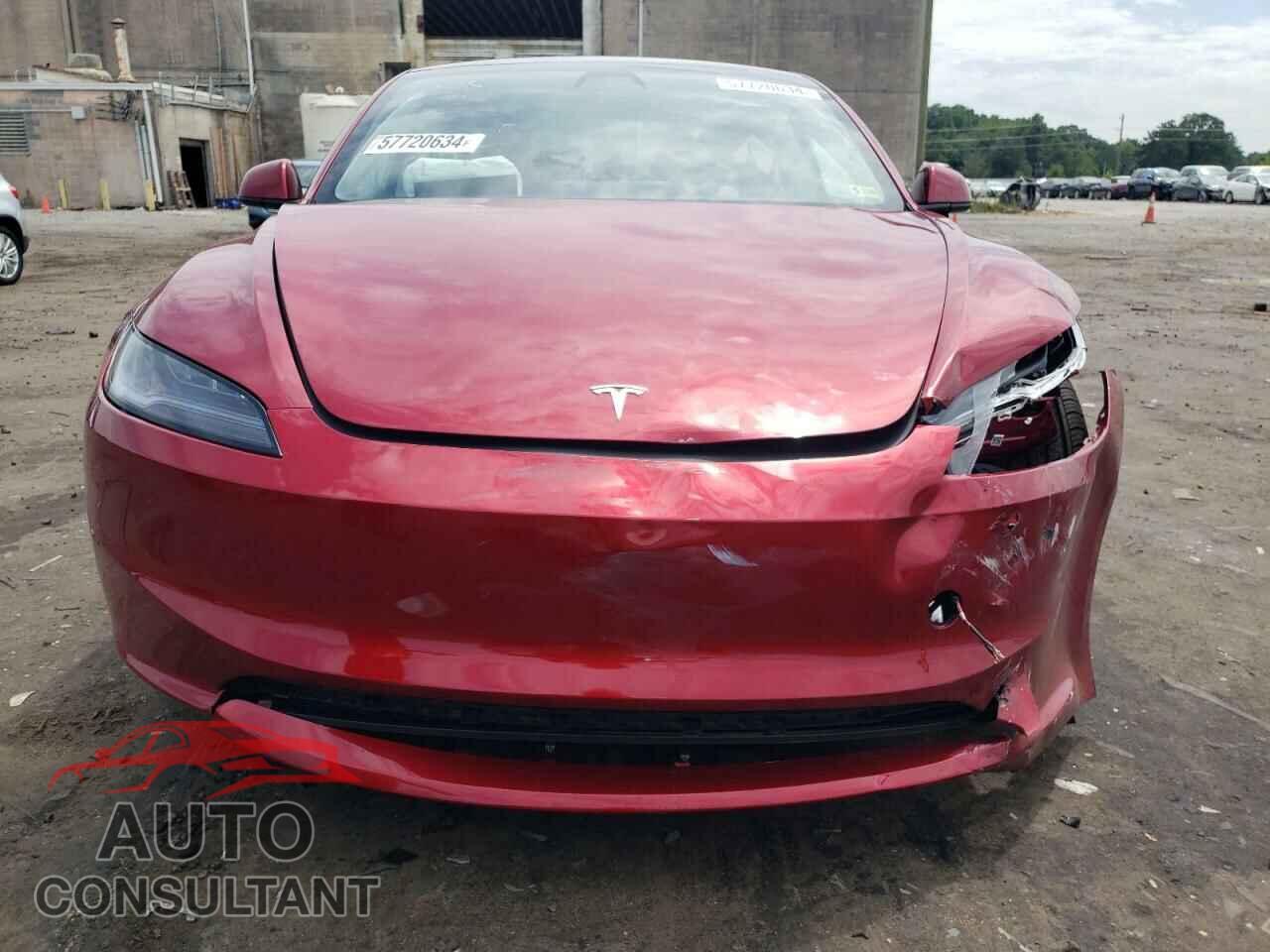 TESLA MODEL 3 2024 - 5YJ3E1EB1RF767563