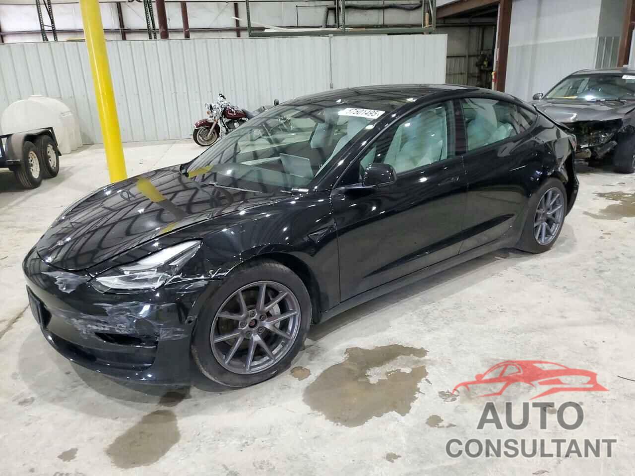 TESLA MODEL 3 2021 - 5YJ3E1EB8MF048996