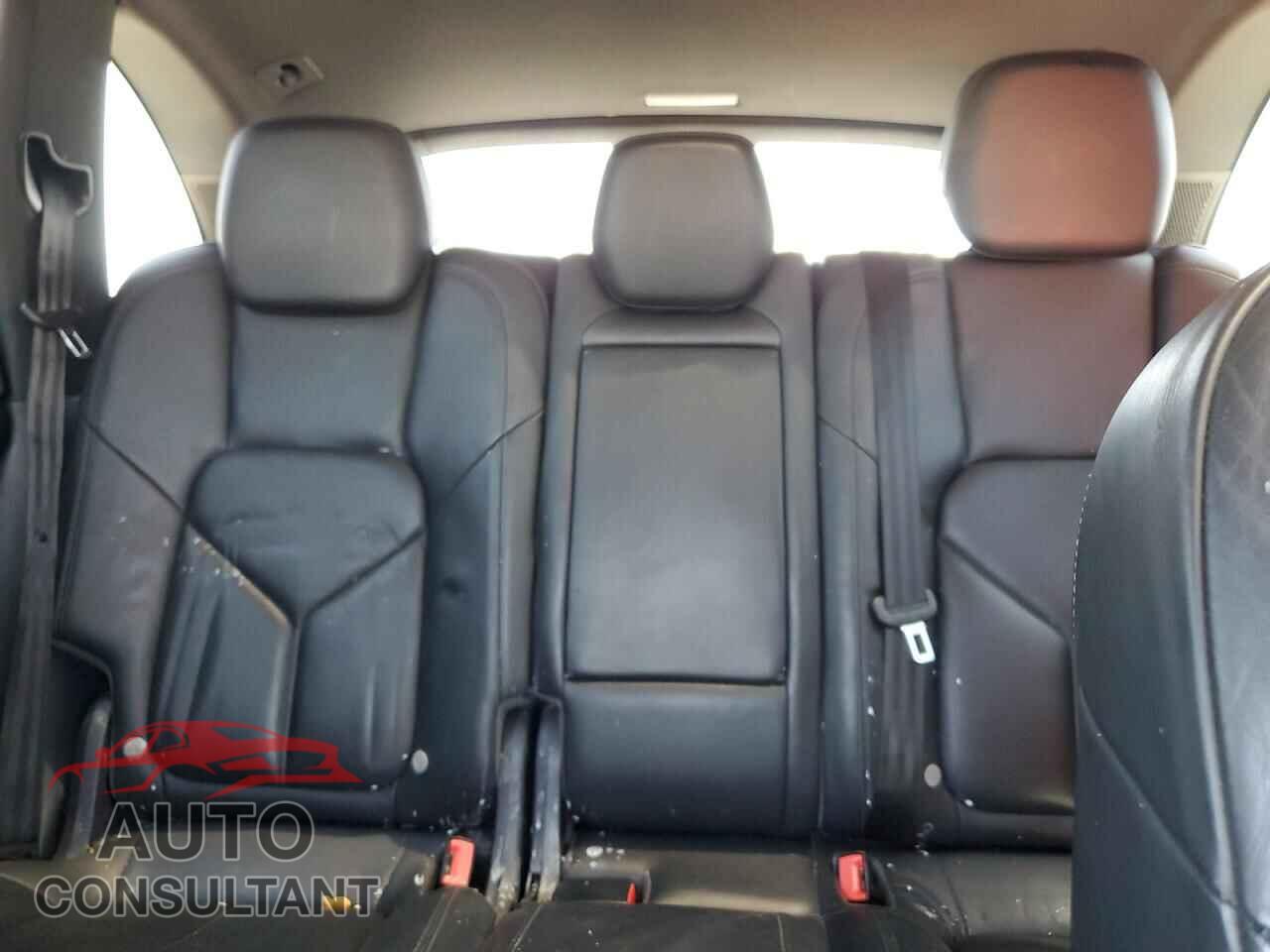 PORSCHE CAYENNE 2013 - WP1AA2A22DLA07032