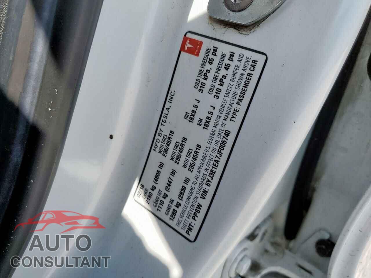 TESLA MODEL 3 2018 - 5YJ3E1EA7JF005740