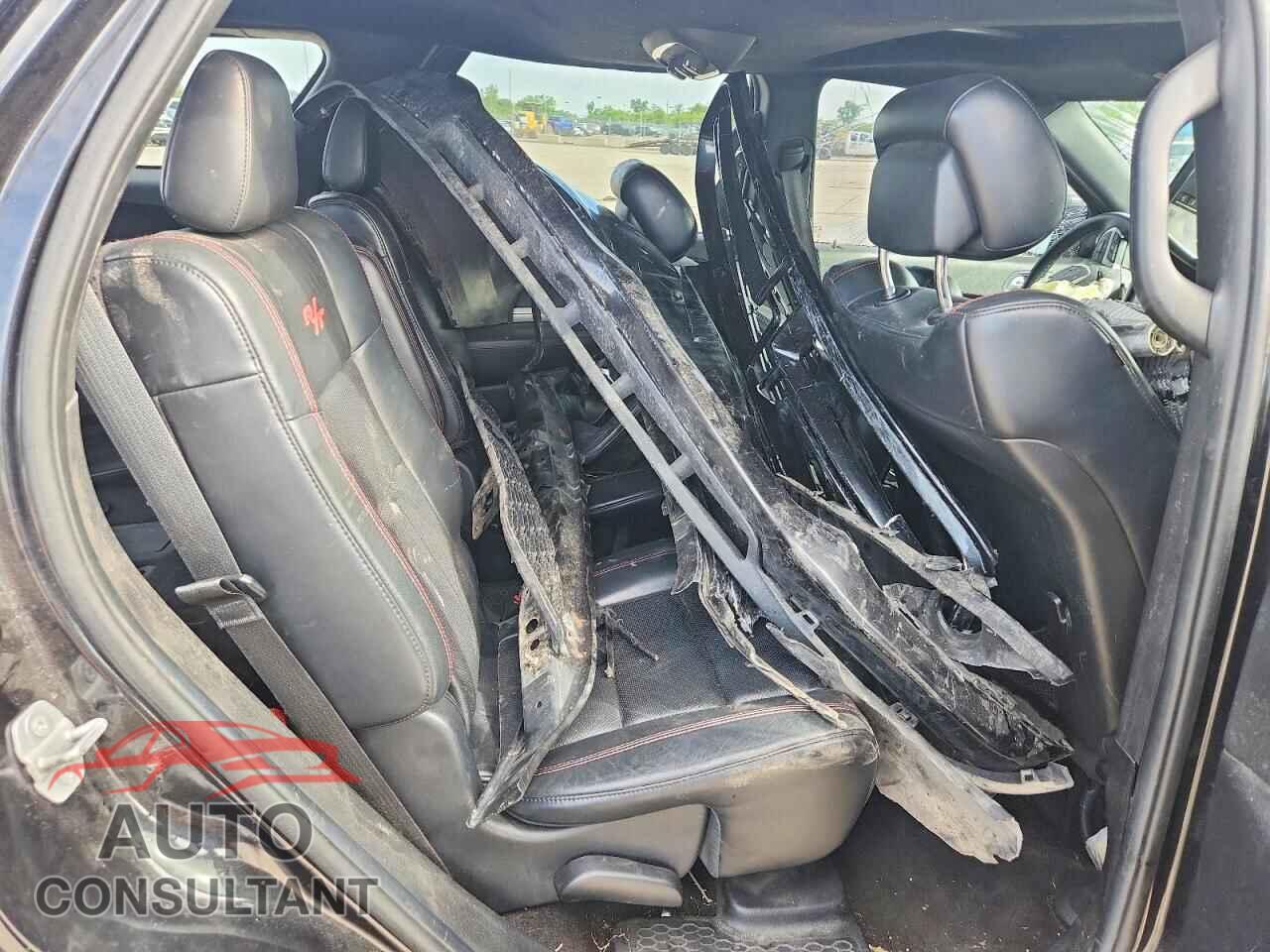 DODGE DURANGO 2015 - 1C4SDJCT7FC746204