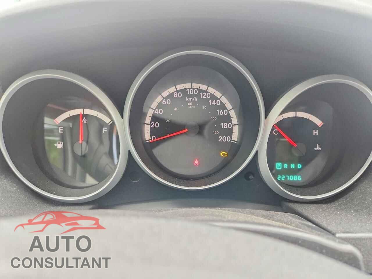 DODGE CARAVAN 2010 - 2D4RN4DE4AR195987