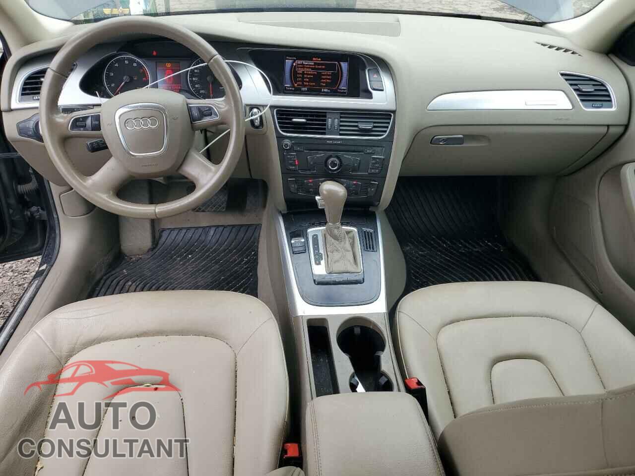 AUDI A4 2012 - WAUBFAFL3CN007558