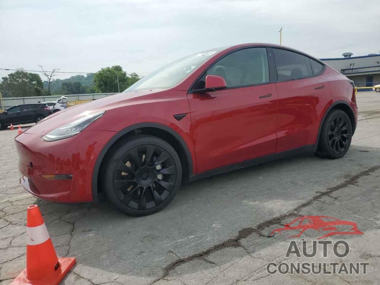 TESLA MODEL Y 2021 - 5YJYGDEE9MF088399