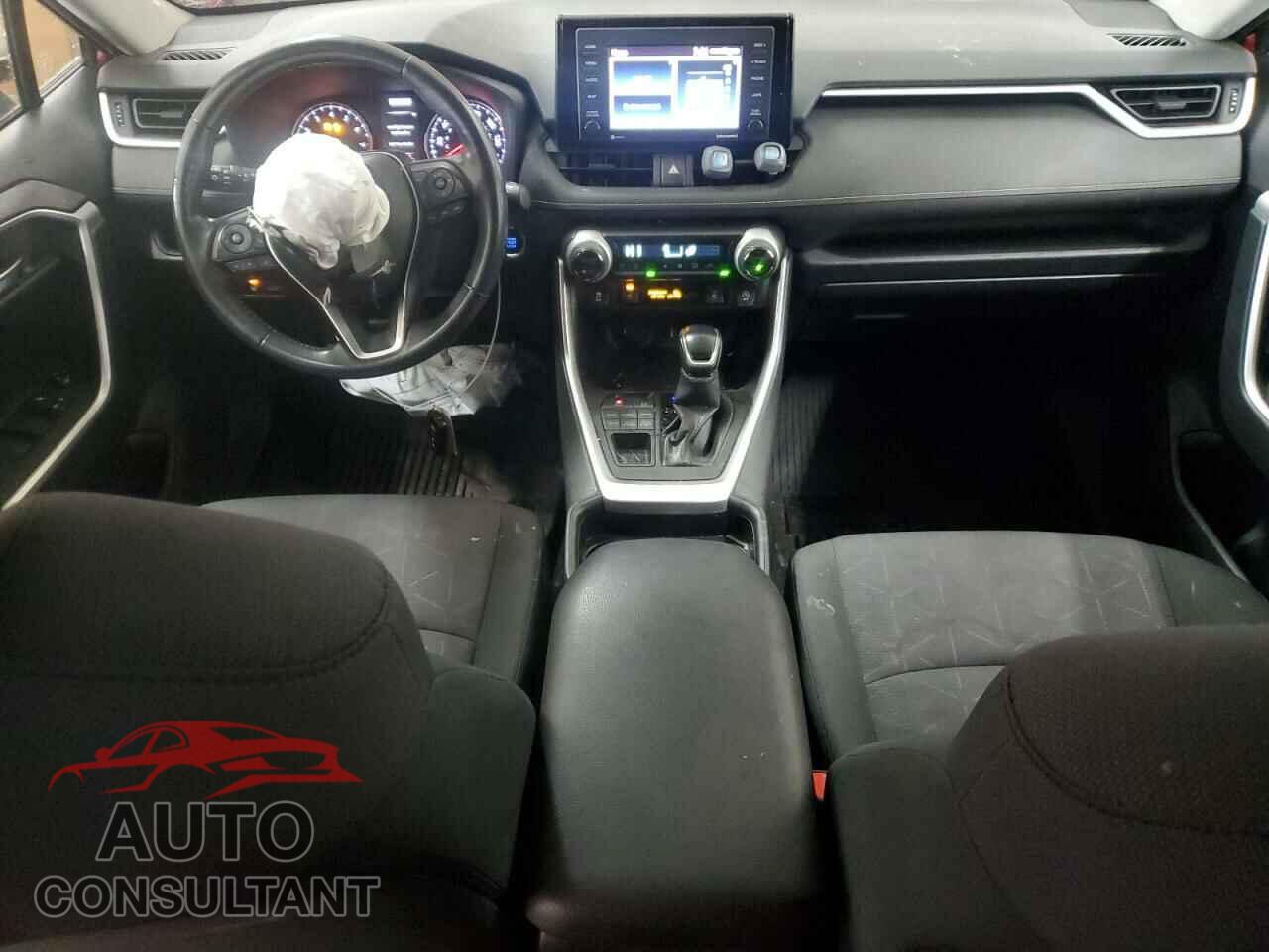TOYOTA RAV4 2020 - JTMP1RFV6LD524687