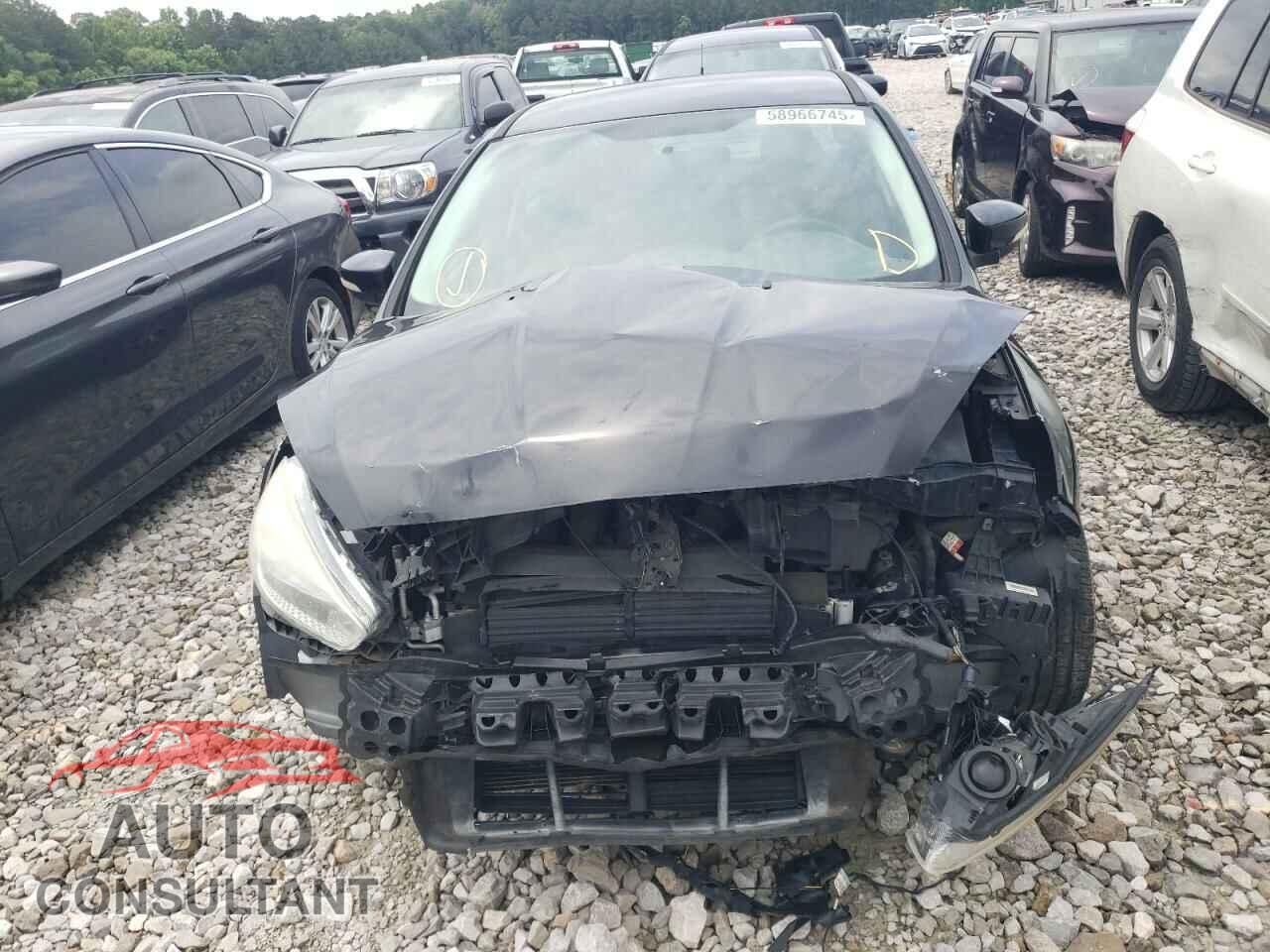 FORD FOCUS 2016 - 1FADP3F22GL207351