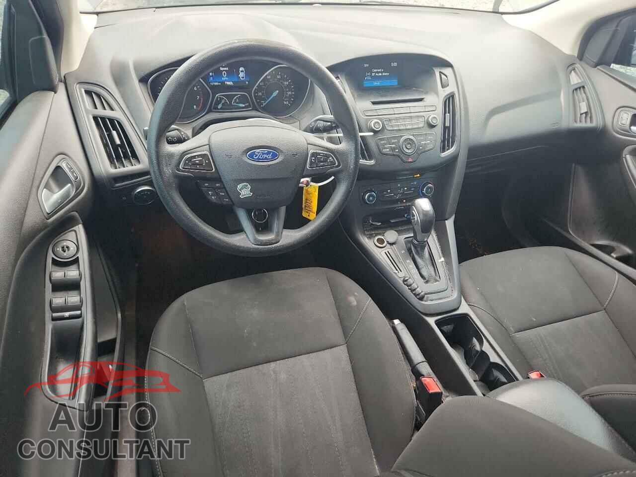 FORD FOCUS 2016 - 1FADP3F28GL267618