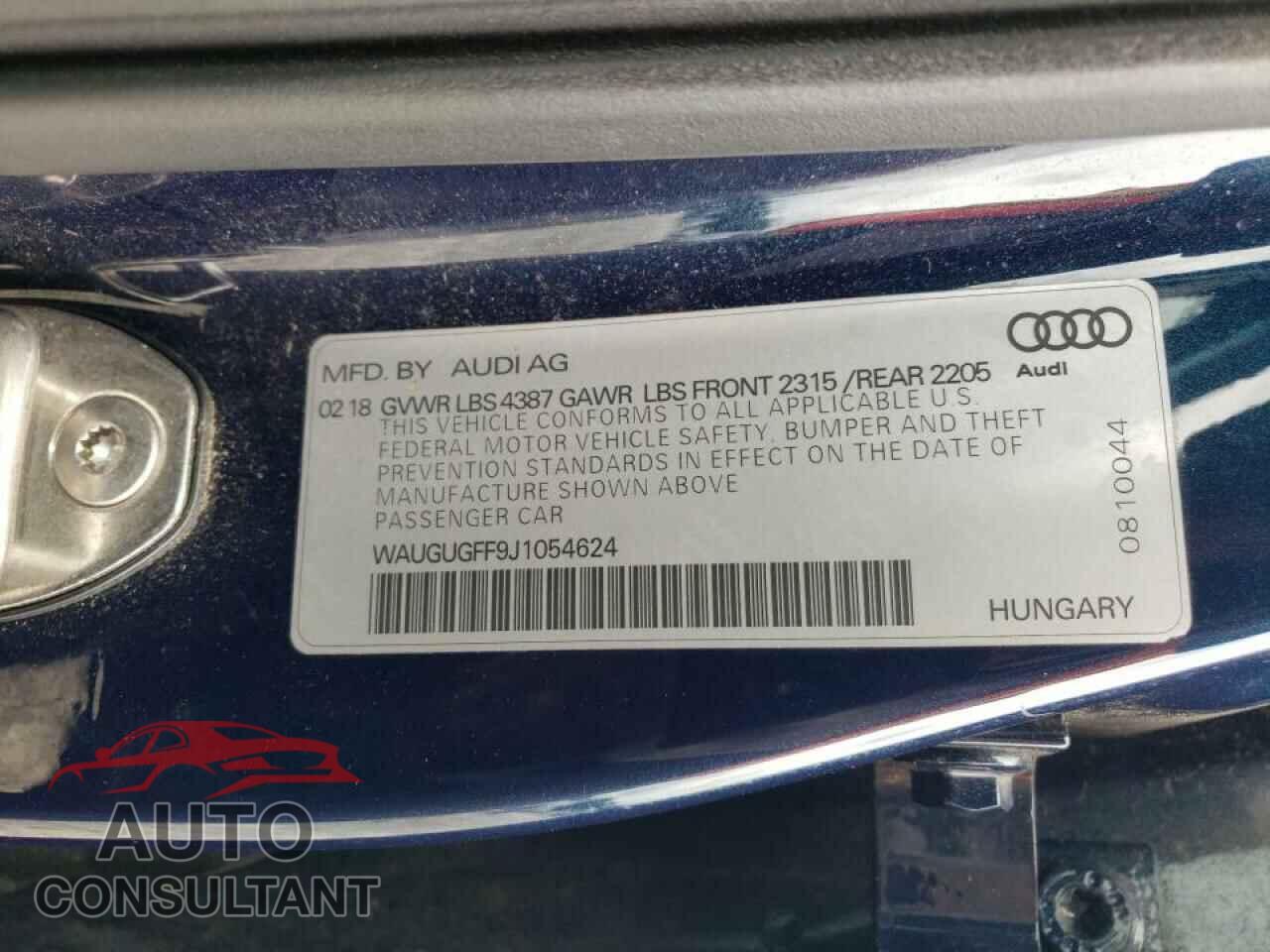 AUDI A3 2018 - WAUGUGFF9J1054624