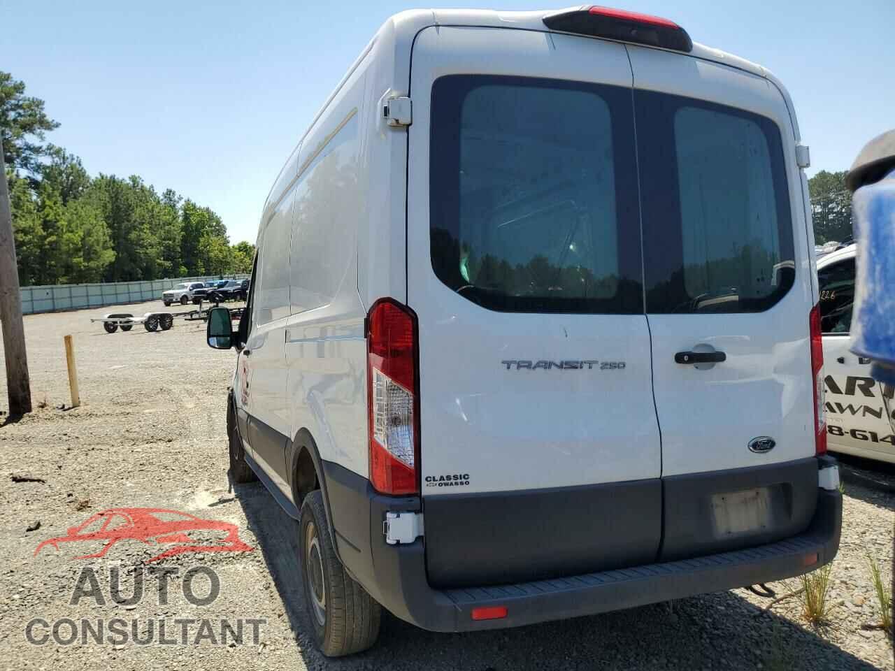 FORD TRANSIT 2020 - 1FTBR1C8XLKB60174
