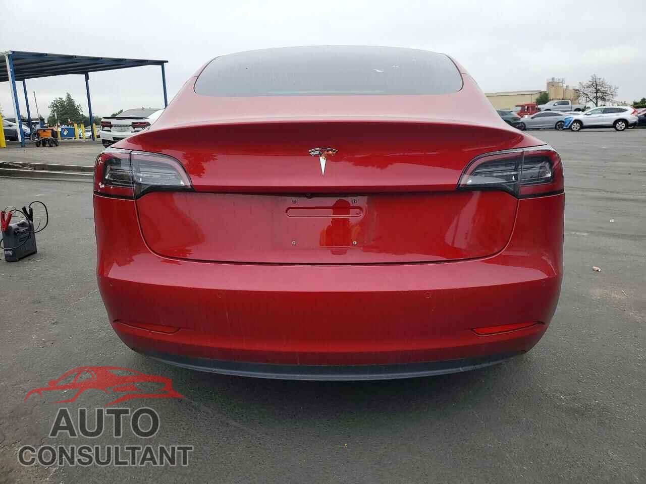 TESLA MODEL 3 2018 - 5YJ3E1EA9JF062733