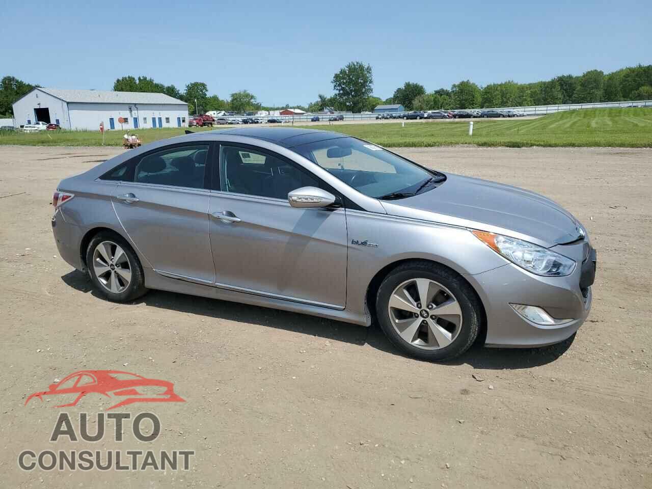 HYUNDAI SONATA 2012 - KMHEC4A47CA054475