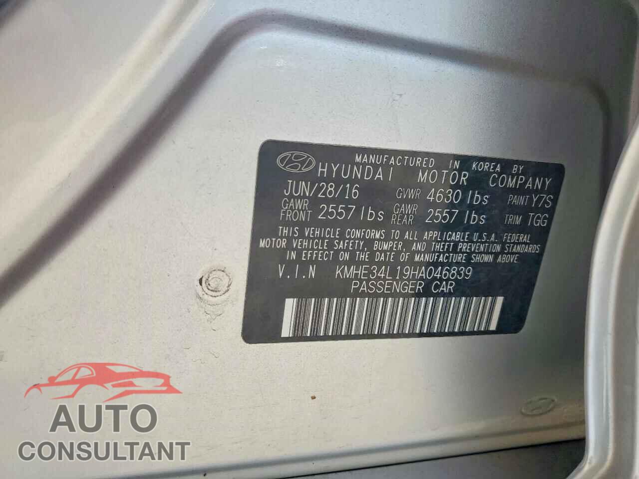 HYUNDAI SONATA 2017 - KMHE34L19HA046839