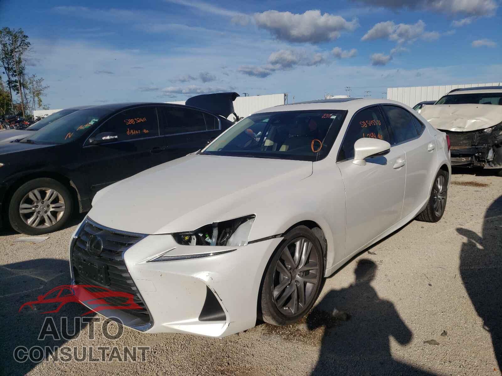 LEXUS IS 2020 - JTHD81F20L5040772