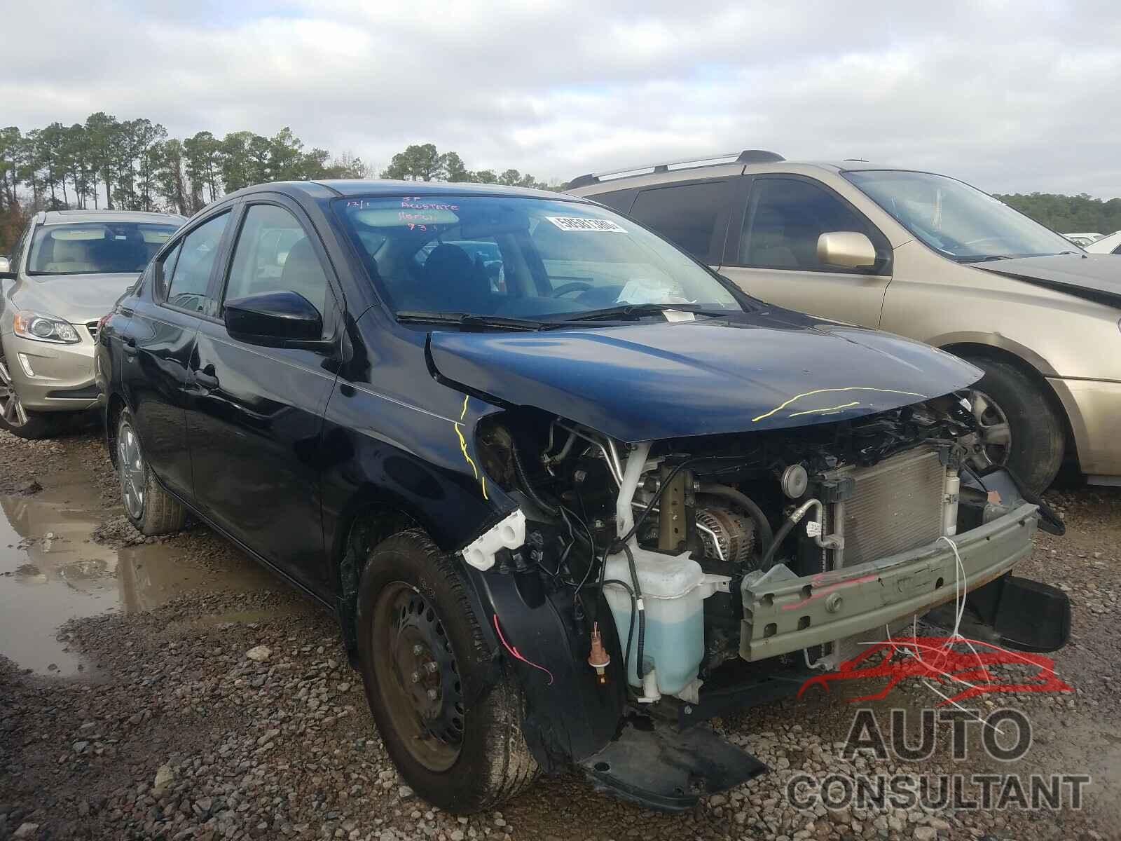 NISSAN VERSA 2017 - 3N1CN7AP2HL891851