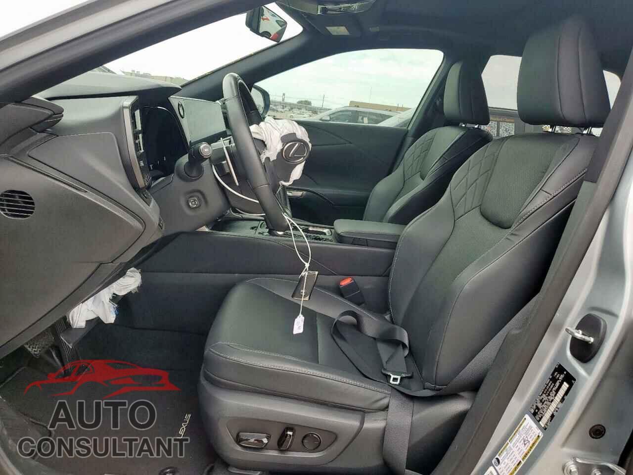 LEXUS RX350 2023 - 2T2BAMBA7PC011205