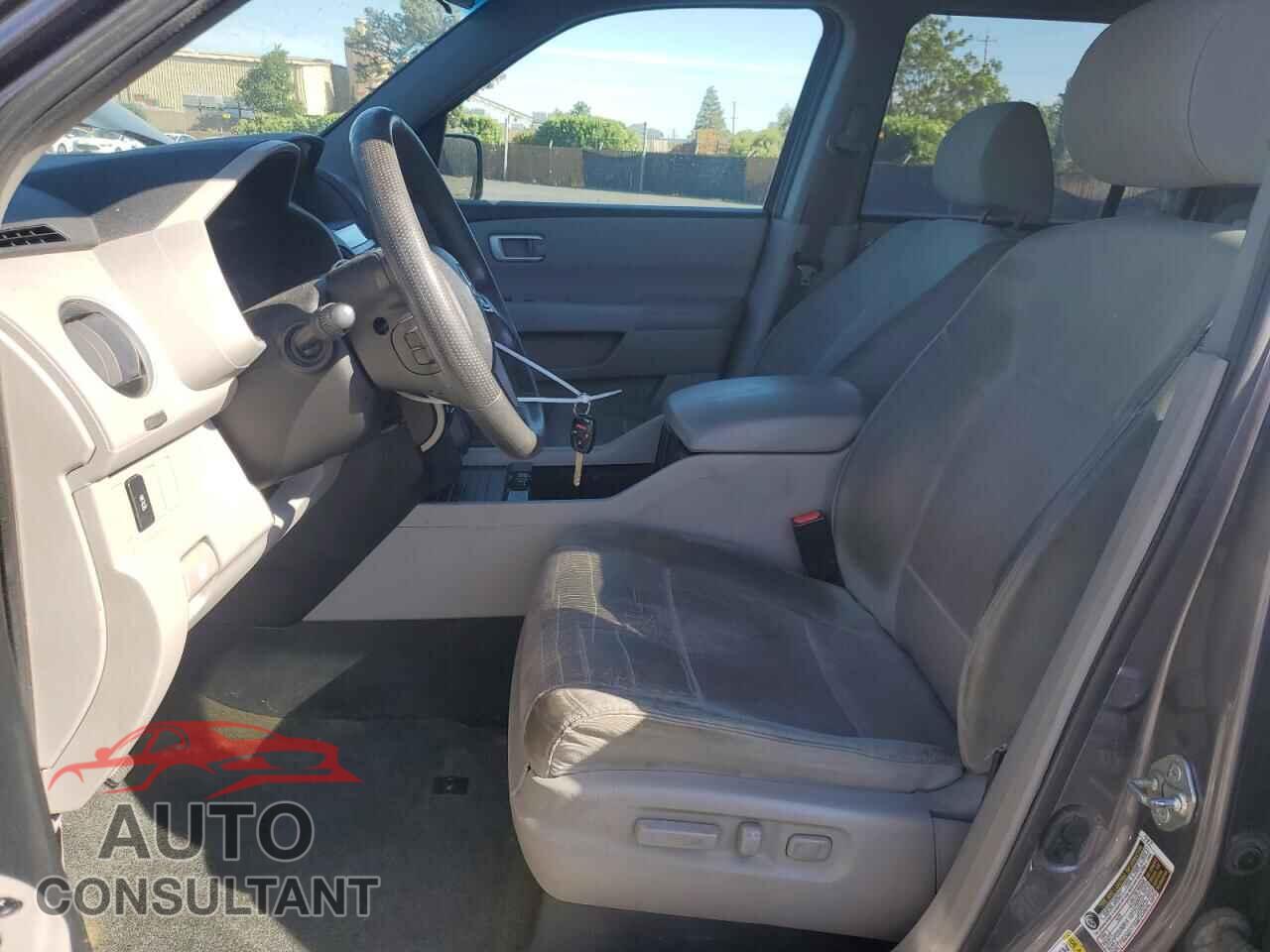 HONDA PILOT 2014 - 5FNYF4H43EB030232