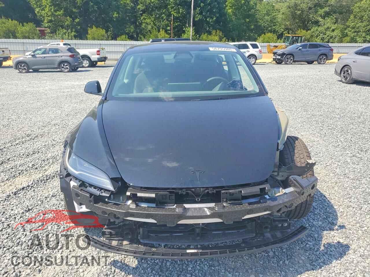 TESLA MODEL 3 2026 - 5YJ3E1EA5TF170267