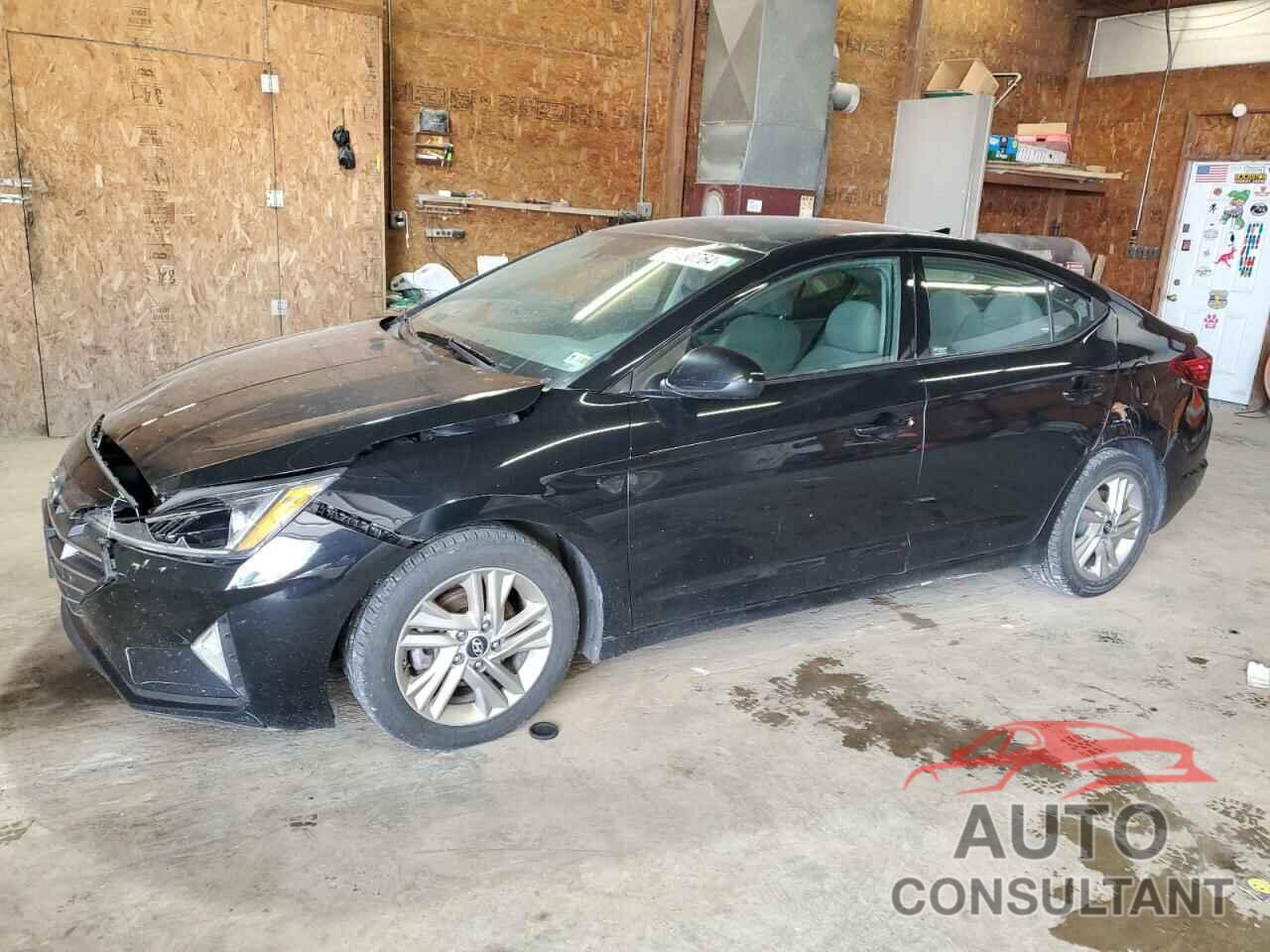 HYUNDAI ELANTRA 2019 - 5NPD84LF7KH402220