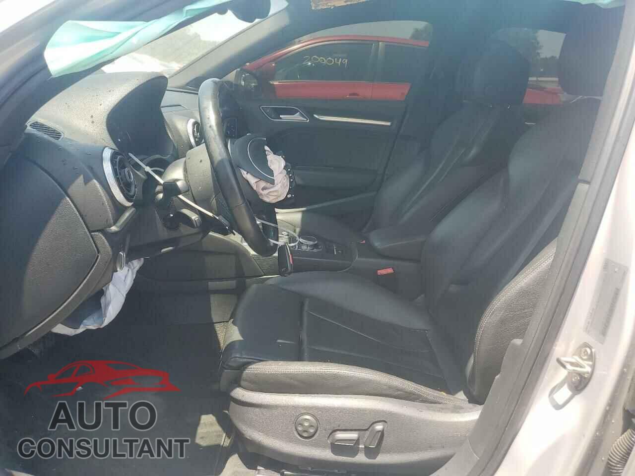 AUDI A3 2015 - WAUCJHFF6F1047618