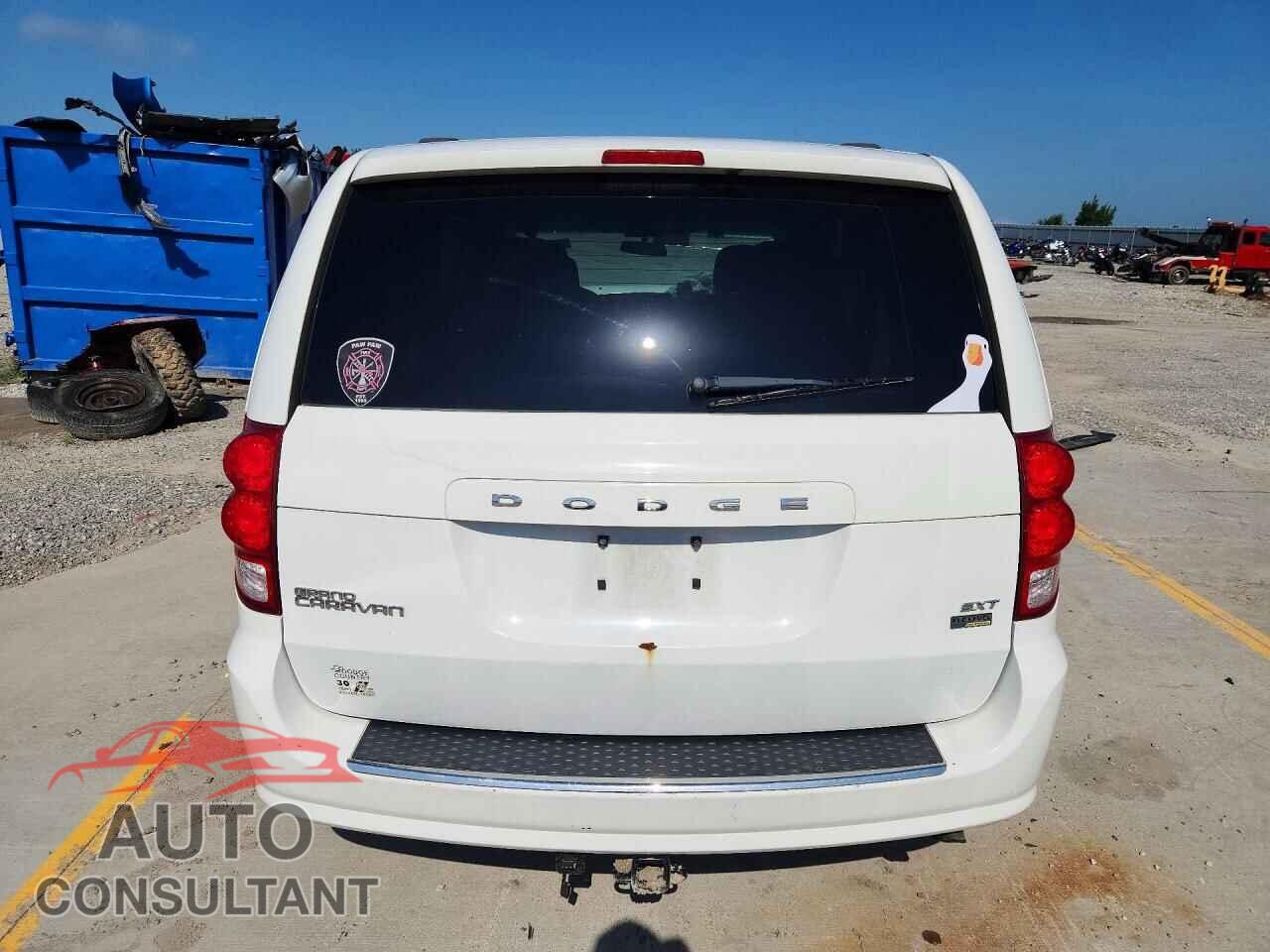 DODGE CARAVAN 2015 - 2C4RDGCG1FR548326