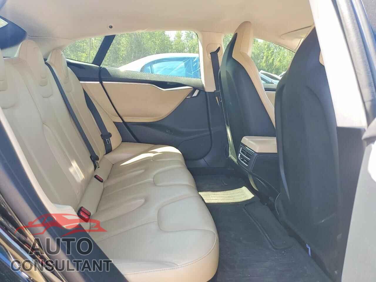 TESLA MODEL S 2014 - 5YJSA1S15EFP38189