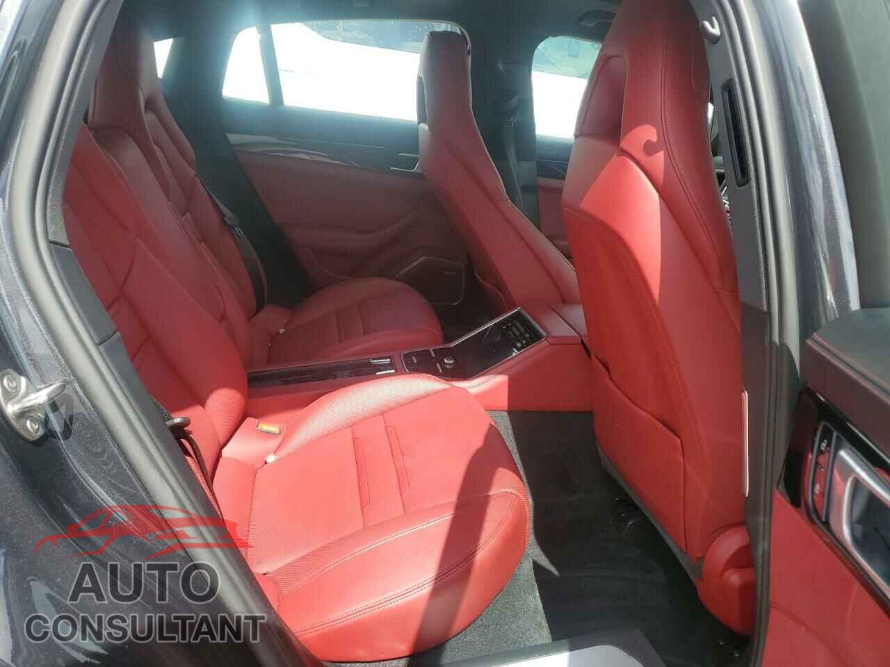 PORSCHE PANAMERA 2020 - WP0AA2A78LL100200