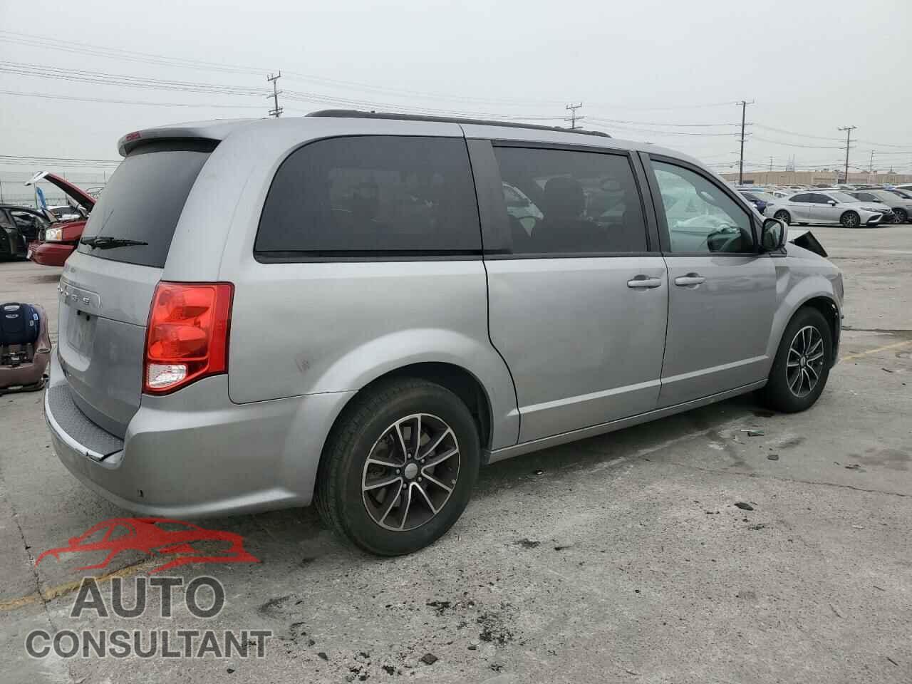 DODGE CARAVAN 2018 - 2C4RDGEG1JR360010
