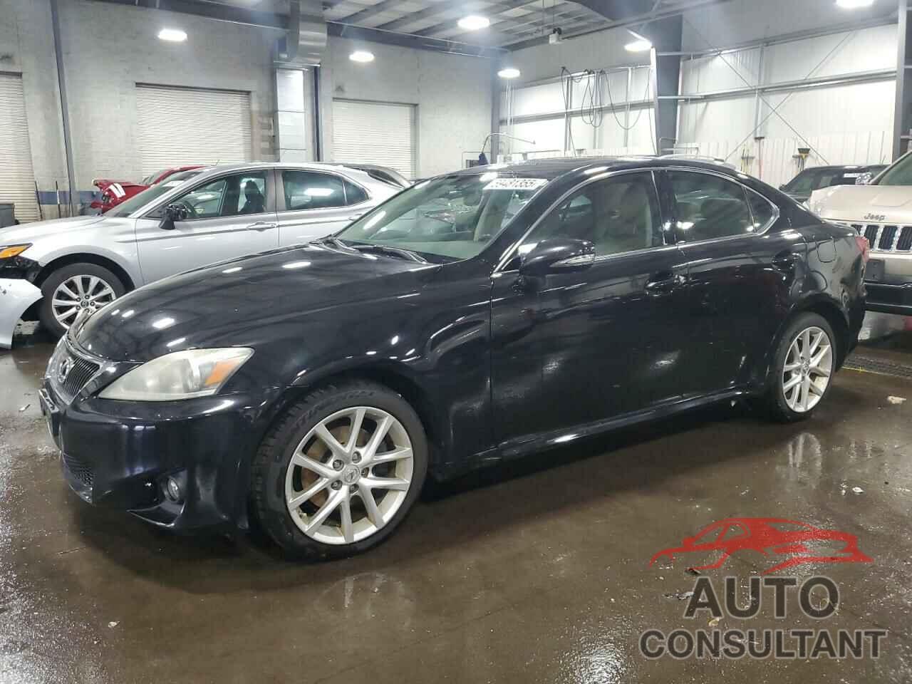 LEXUS IS 2011 - JTHCF5C20B5049807